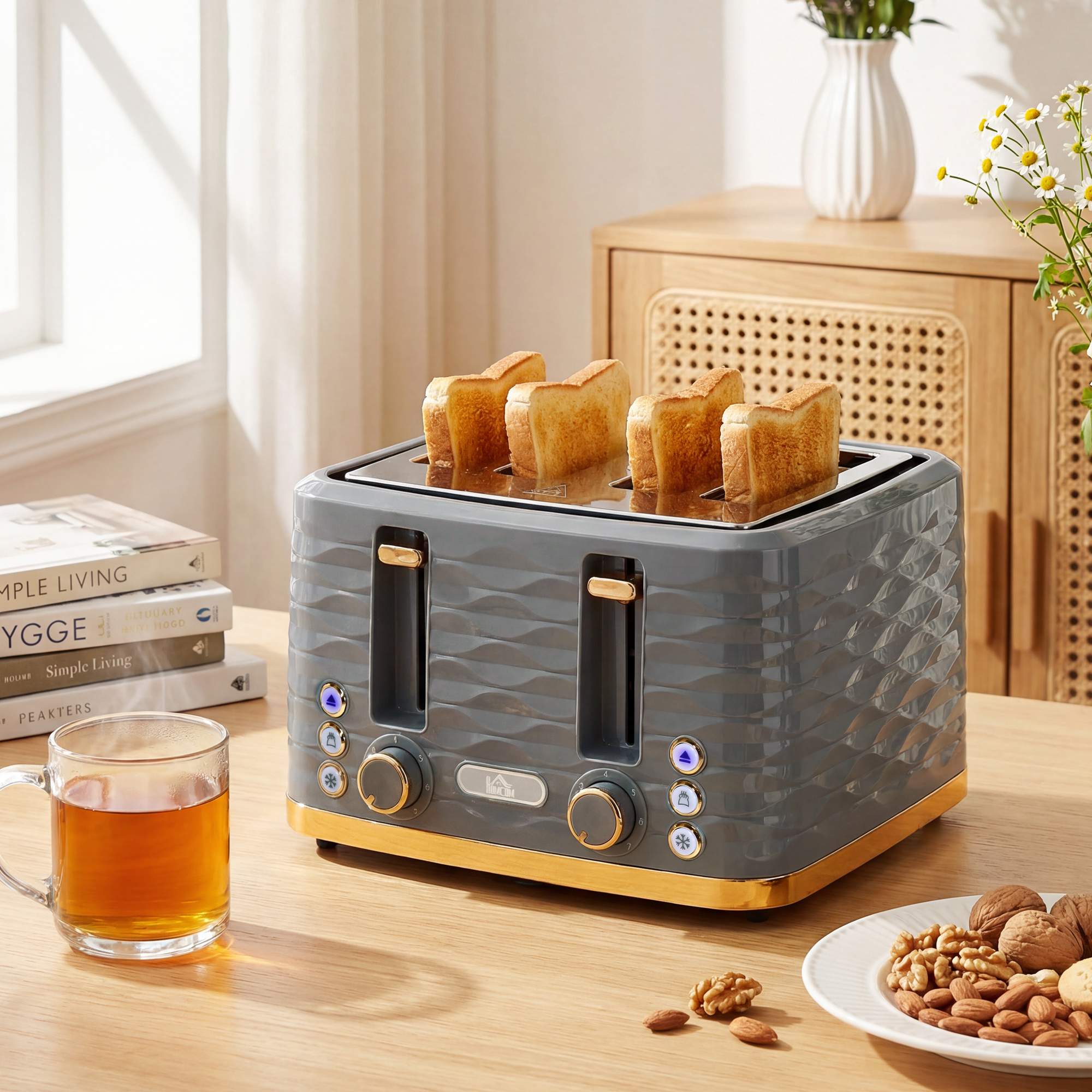 Brödrost för 4 skivor, 7 rostningsnivåer, automatisk avstängning