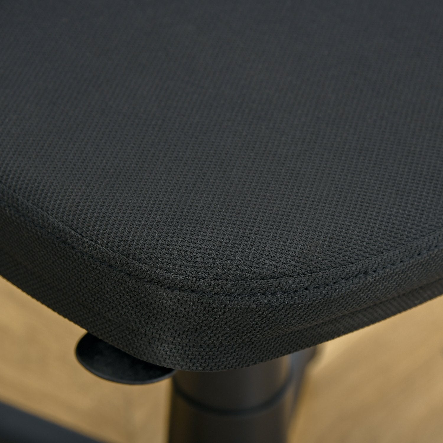 Ergonomisk kontorsstol, justerbar höjd, svart mesh
