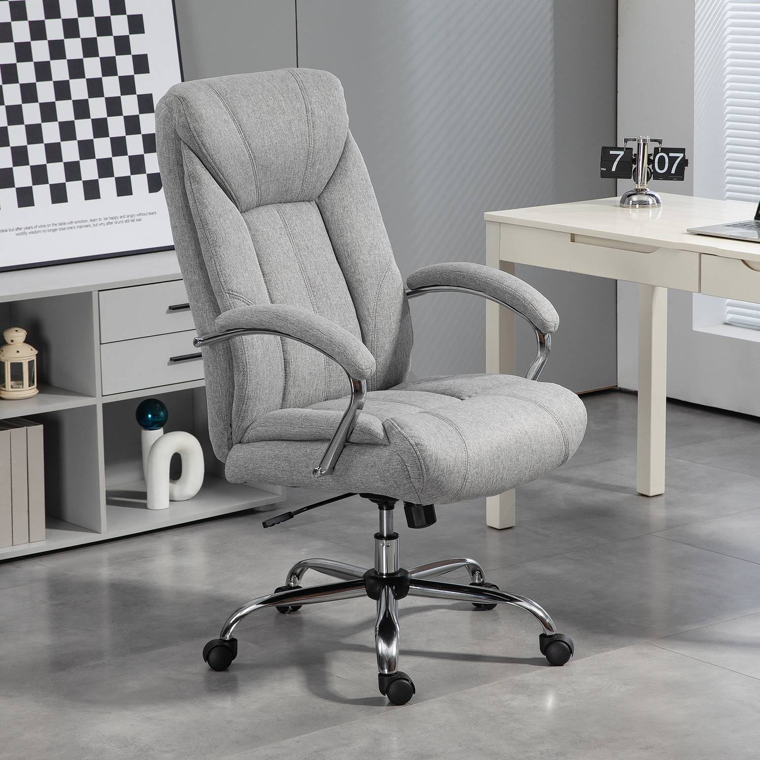 Ergonomická otočná kancelářská židle, polstrované nastavitelné područky