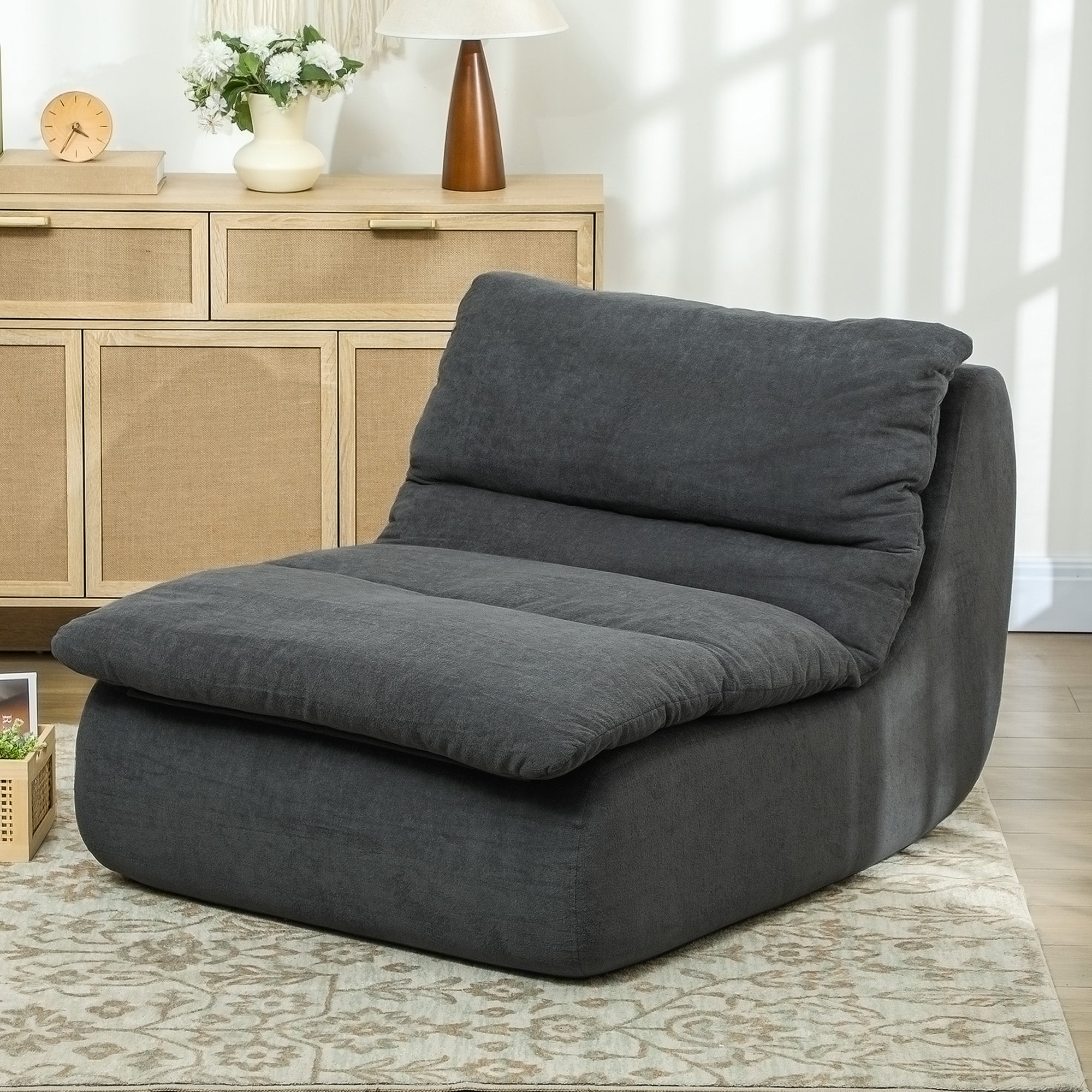 Šedé podlahové křeslo – pěna Ultra-High Density Foam, pratelný potah