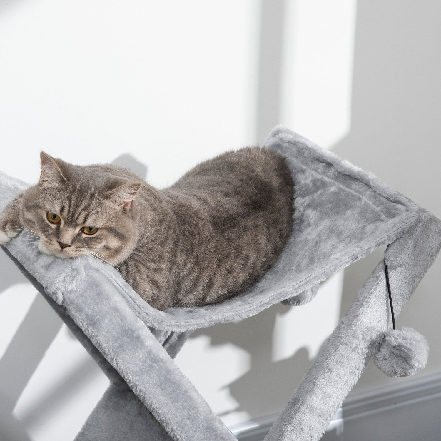 Grå katttorn med hängmatta och grotta, sisal och plysch