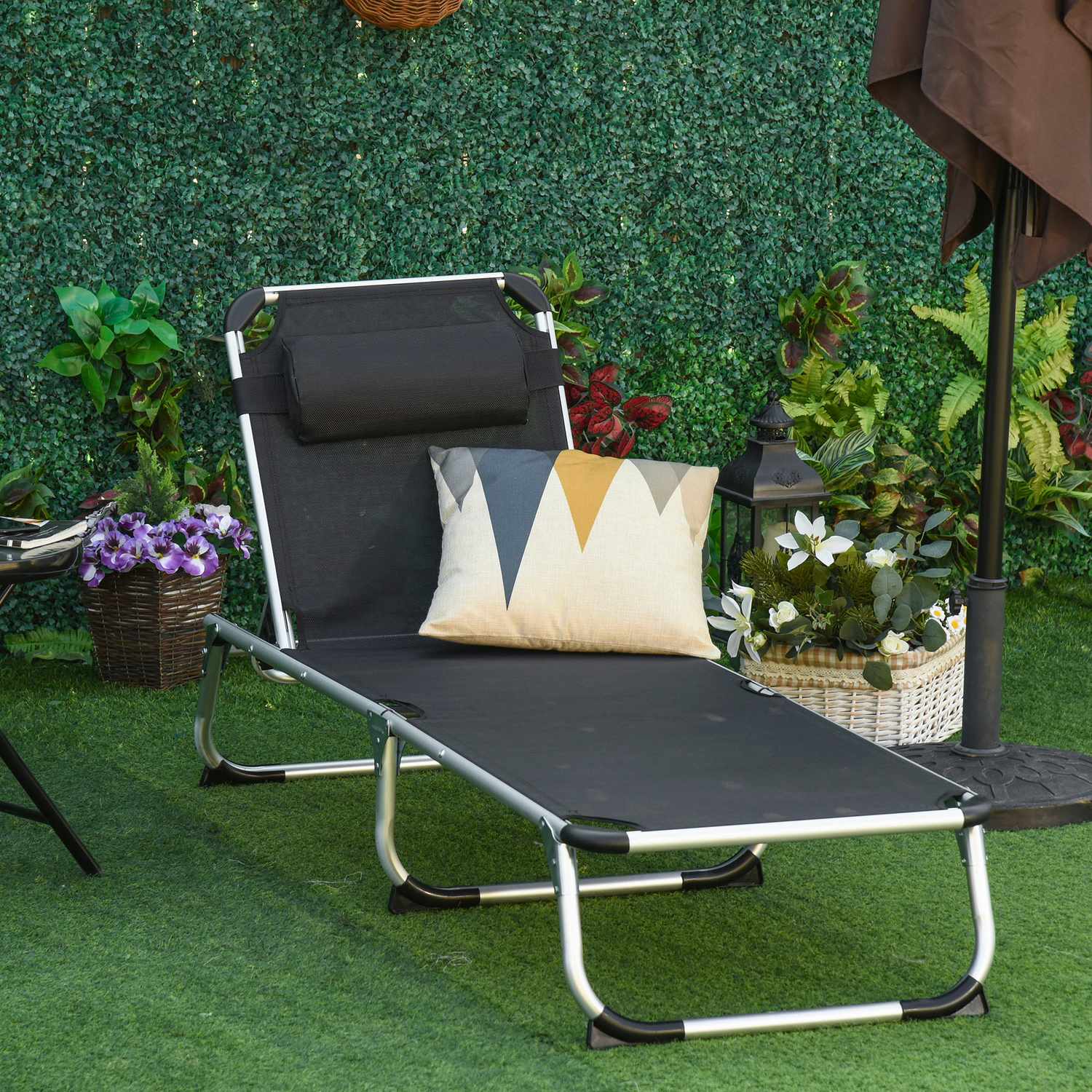 Justerbar solstol i svart mesh, ergonomisk och hopfällbar