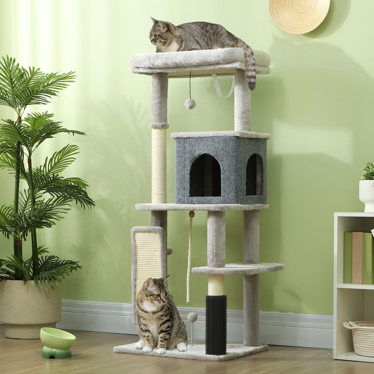 Kočičí strom s pelíškem, sisalovými sloupky a hracím míčkem, 132 cm
