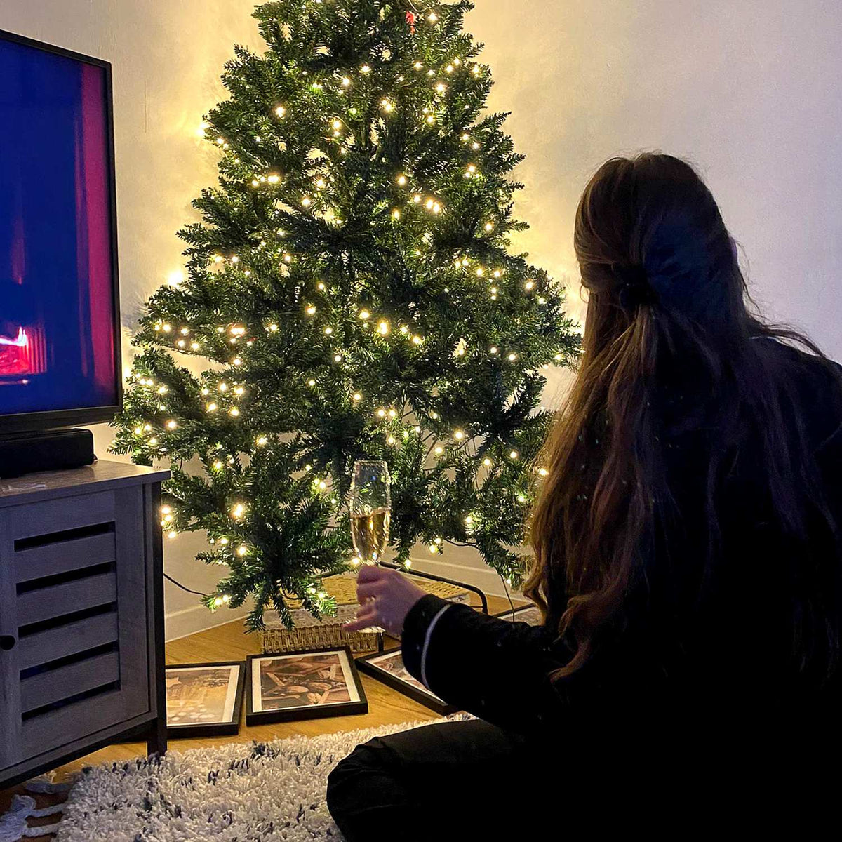 Umělý vánoční stromek se 700 LED světly, výška 2,1 m