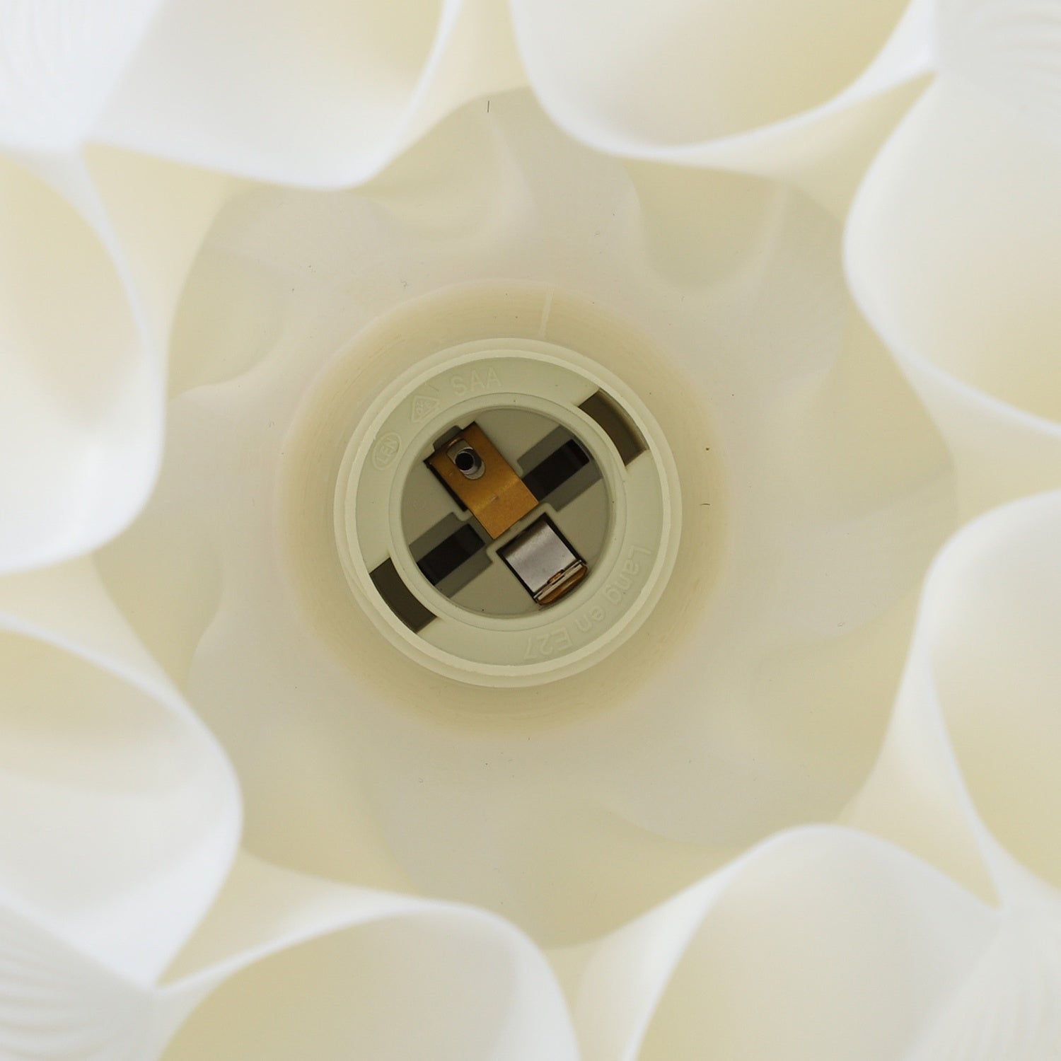 LED stolní lampa s 3D květinovým stínidlem, bílá