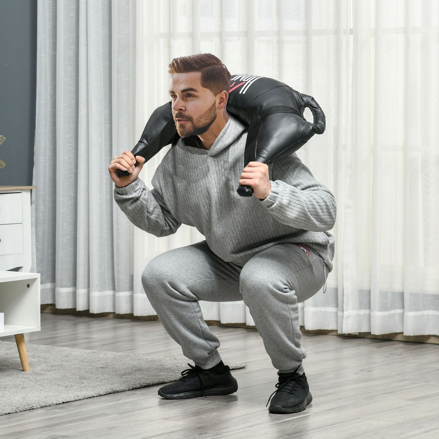 25 kg svart bulgarisk styrketräningssandsäck