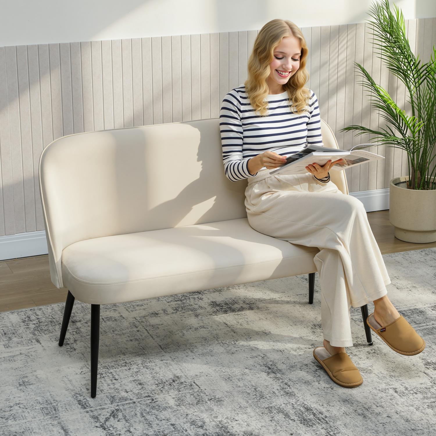2-sitssoffa, sammetsliknande tyg, metall- och träram, beige