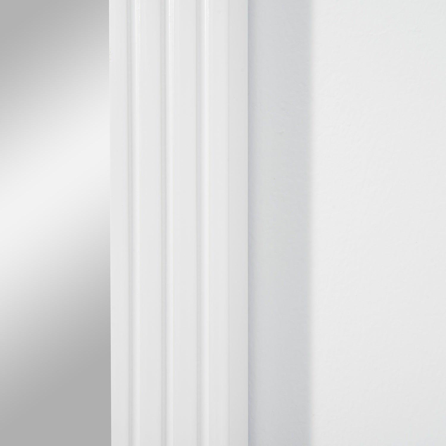 Badrumsväggspegel med hylla, Modern Vit 55x12x64cm