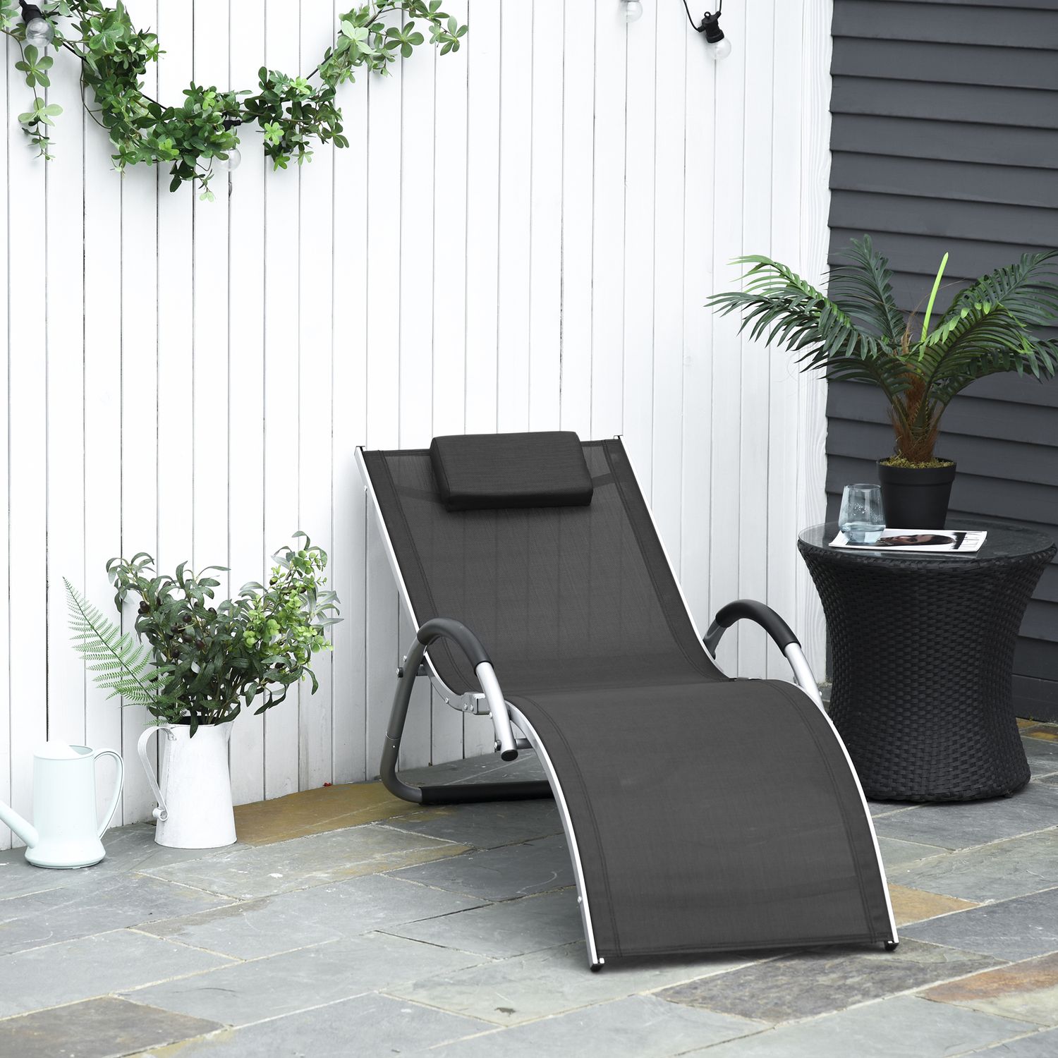Ergonomisk solstol i aluminium med kuddar, svart 160x60x65 cm