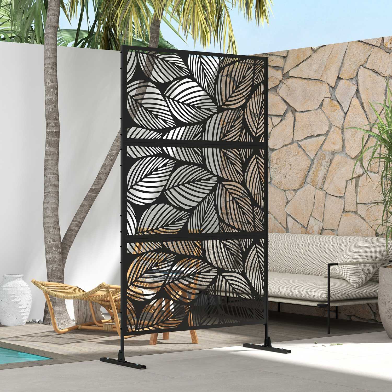 Garden Leaf Pattern Steel Privacy Screen, 122x198cm