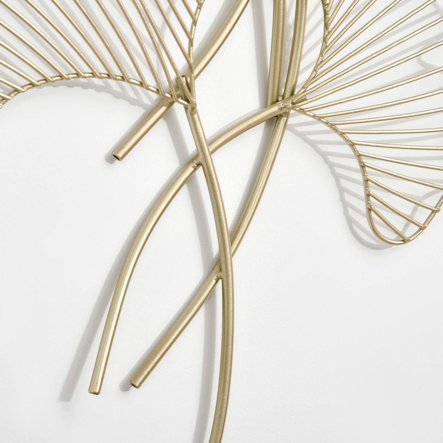 Guld 3D metallväggkonst med ginkgoblad, 51x94,5 cm