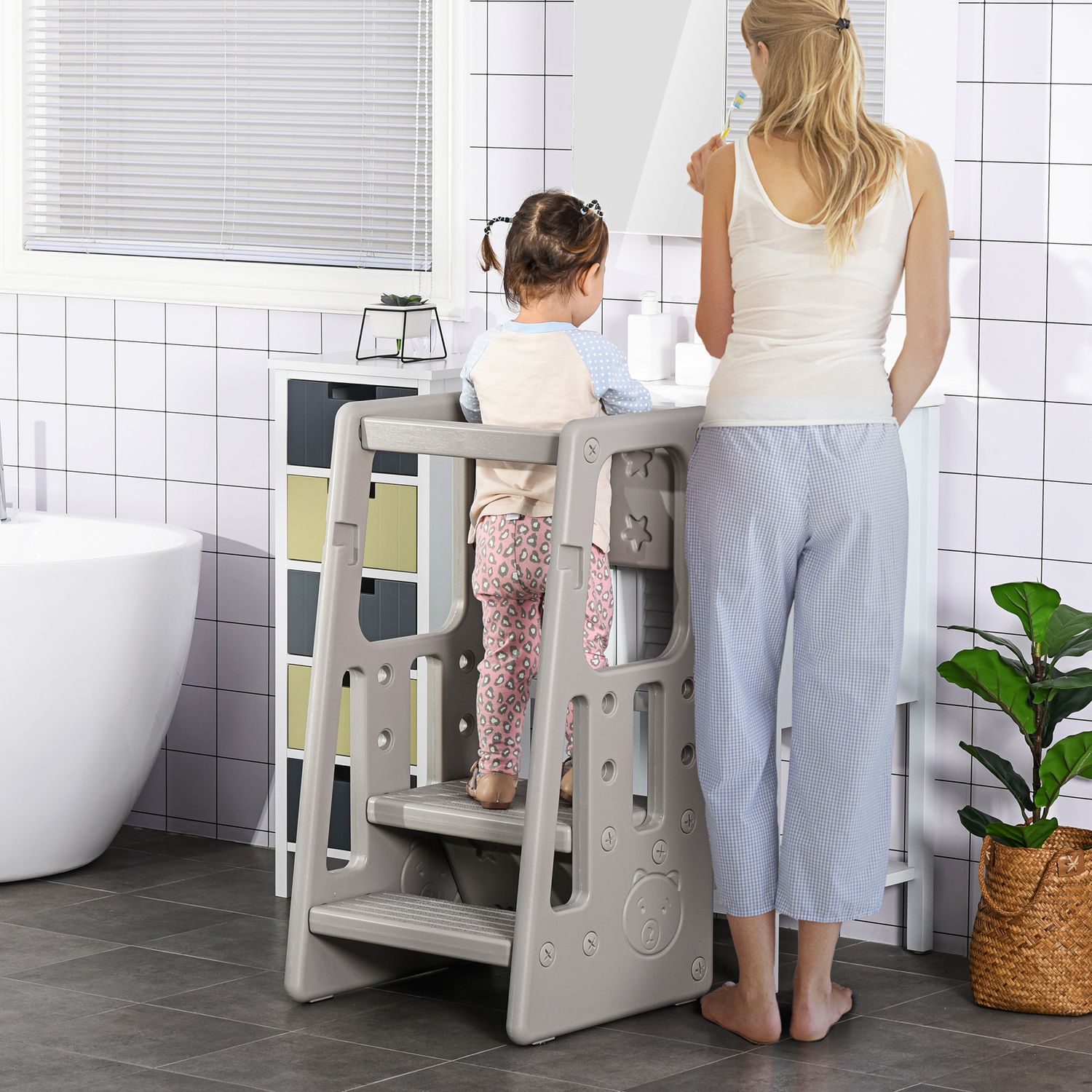 Höjdjusterbart Montessori Learning Tower för barn