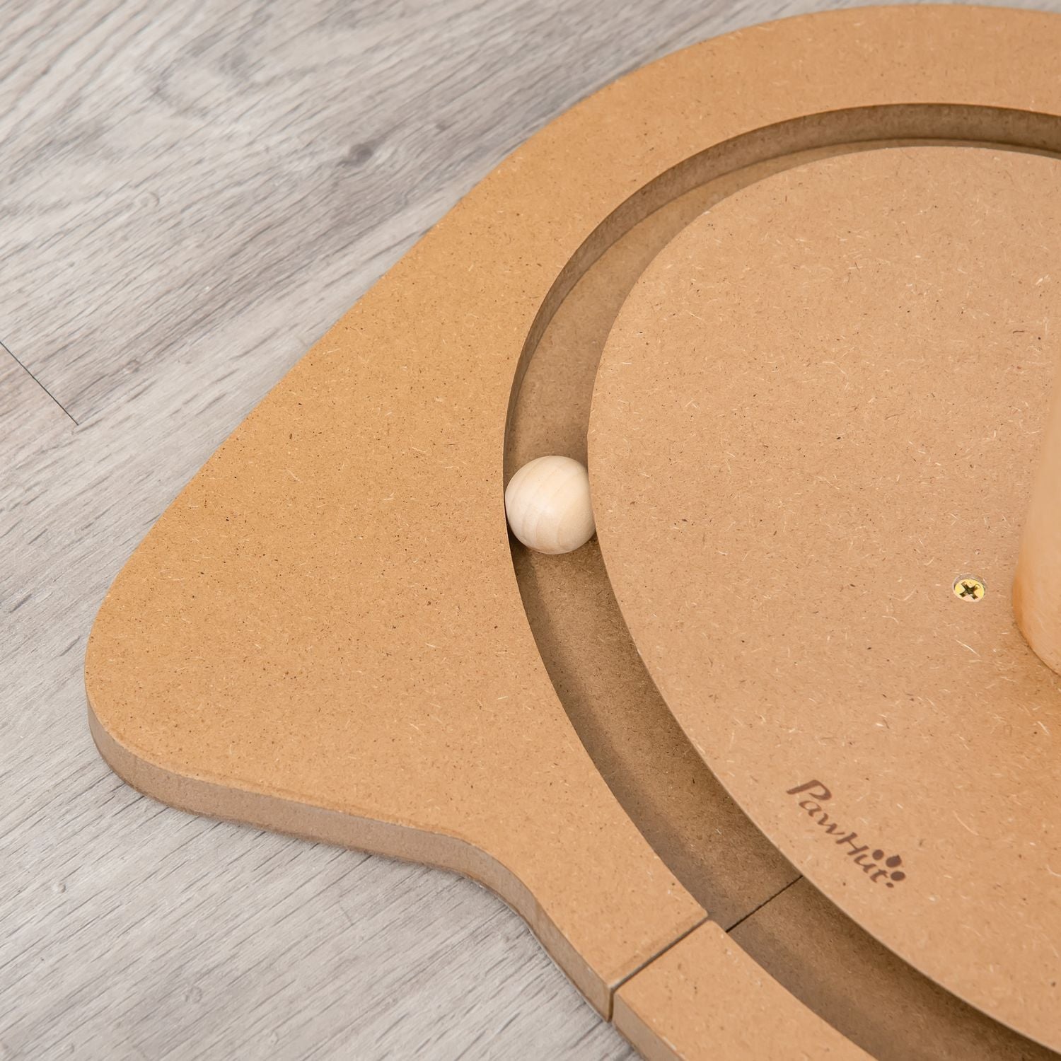 Kattskrapstolpe med leksakskula & fjäder, MDF & Sisal, 51 cm