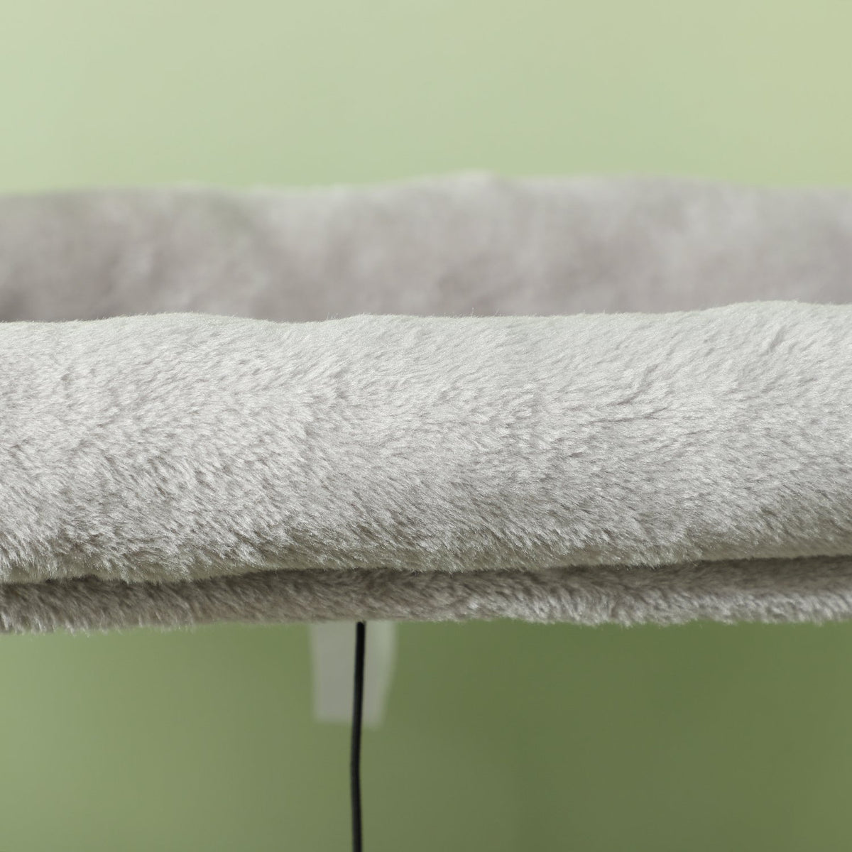 Kočičí strom s pelíškem, sisalovými sloupky a hracím míčkem, 132 cm