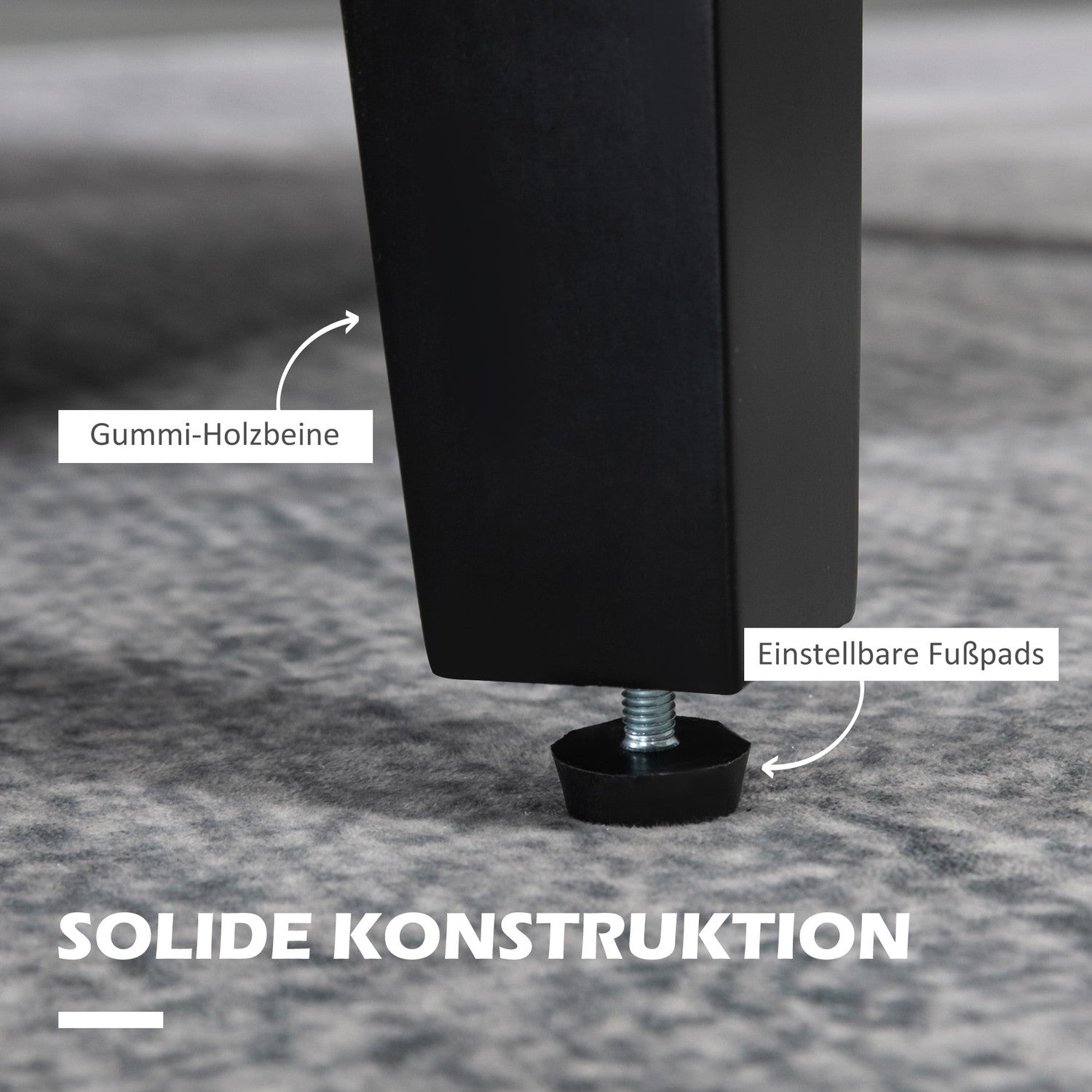 Krémově bílé křeslo se vzhledem lnu, polstrované, s dřevěnými nohami
