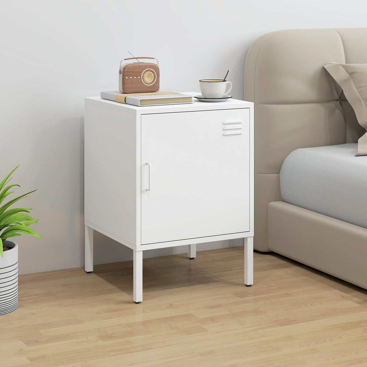 Ocelový noční stolek s nastavitelnou policí – bílý, 40x40x56 cm