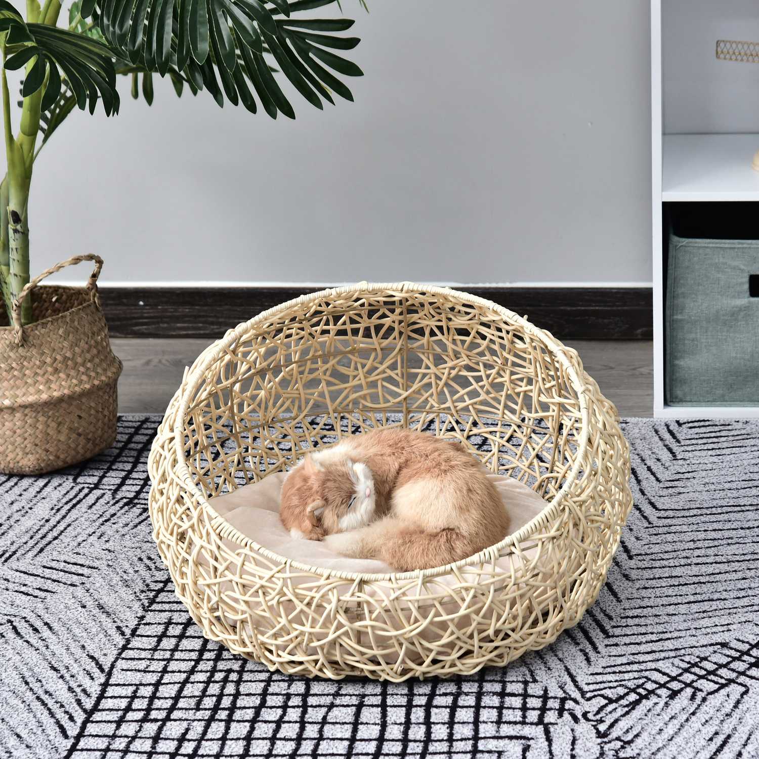 Rattan Cat Cave Bed – Mysig beige med kudde, 56x35Cm