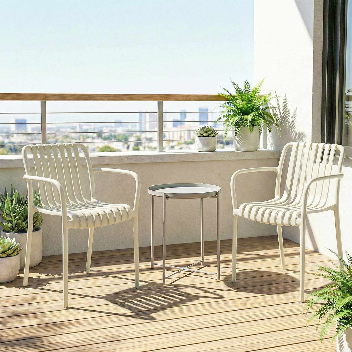 Sada 4 stohovatelných venkovních židlí, krémově bílé, ergonomický design