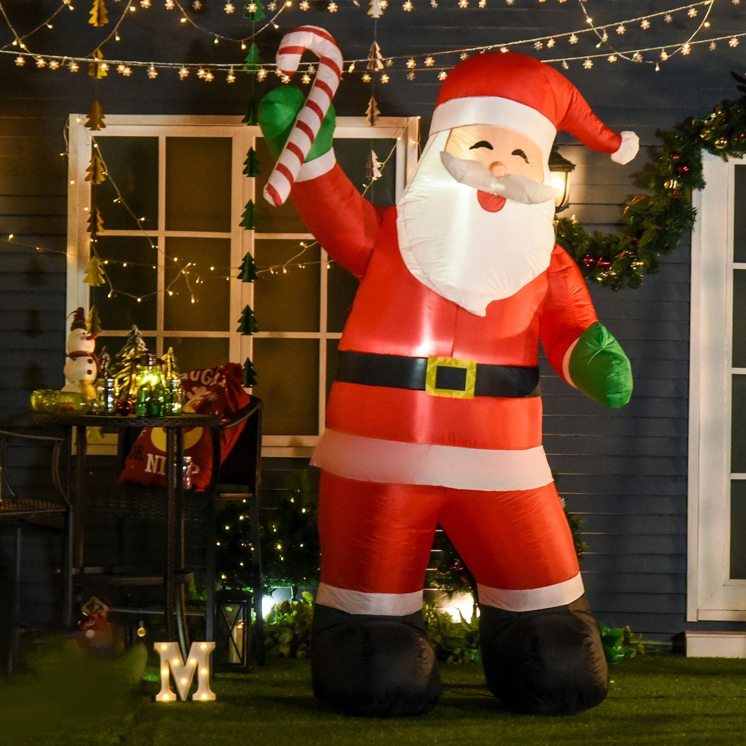 Uppblåsbar jultomte med LED-ljus, 243cm